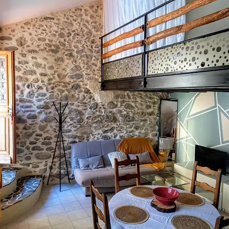 Le Petit Chaleureux Appartement *